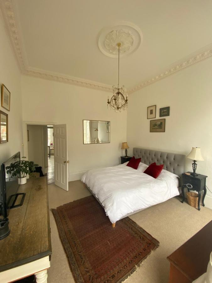 Stunning Georgian Central Bath Home Eksteriør billede